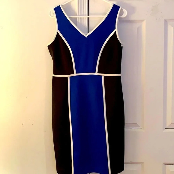 Color block Bodycon dress  - Picture 1 of 2